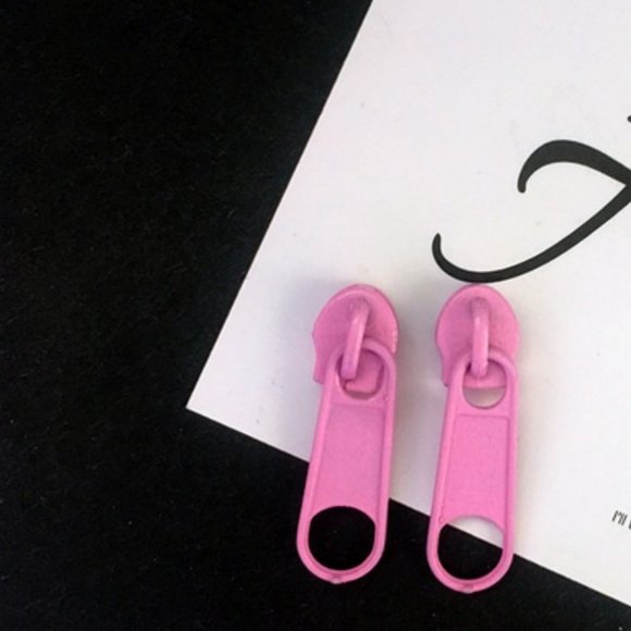 **NEW! RETRO ZIPPER Metal Stud EARRINGS - Emo Goth Punk Grunge - Picture 9 of 11